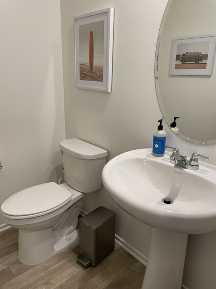 Building Photo - 30622 Dart Ct