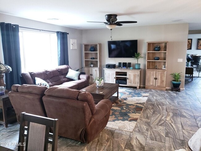 Building Photo - 16345 W Latham St