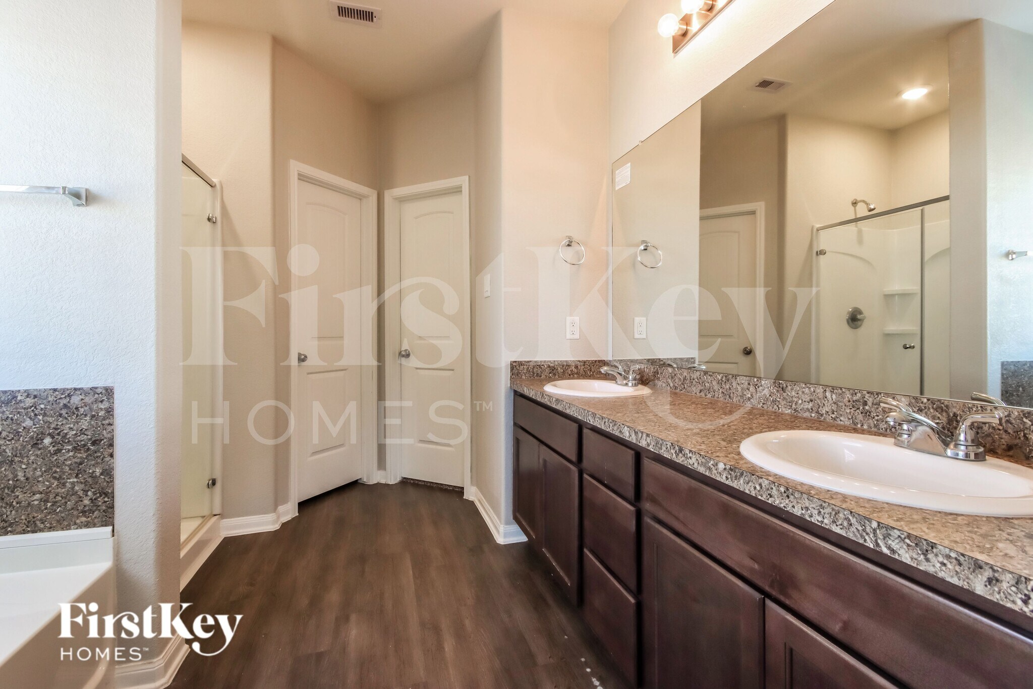 Building Photo - 26 Rd 5102F