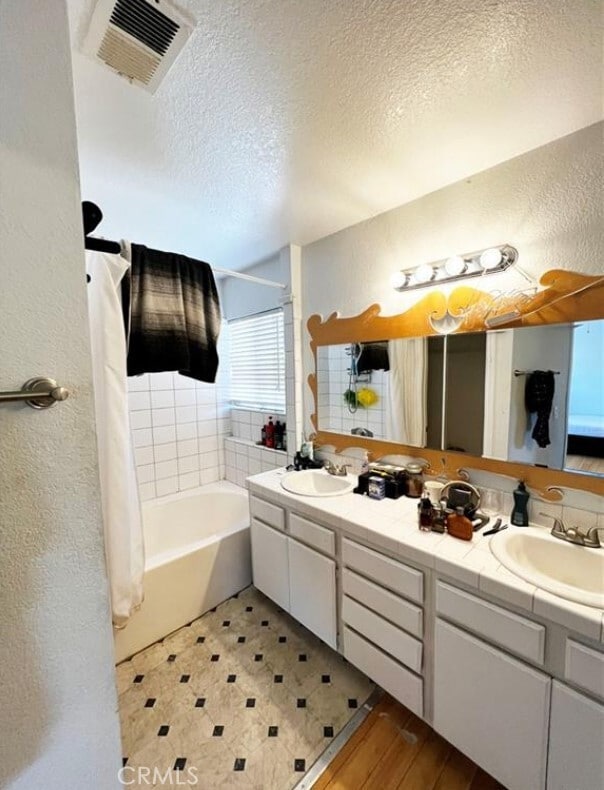 Building Photo - 38109 Lido Dr
