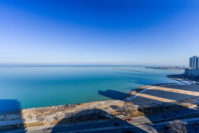 Building Photo - 1212 N Lake Shore Dr