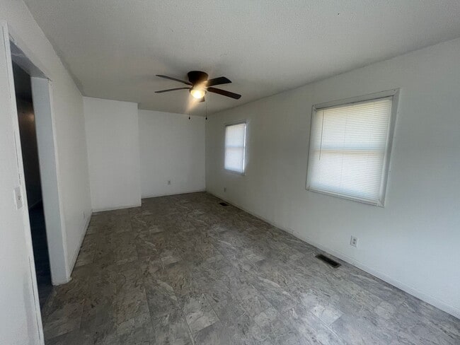 Building Photo - Brick Ranch- Dunn- 4 bedroom 2.5 bath- 2 car carport- Corner Lot