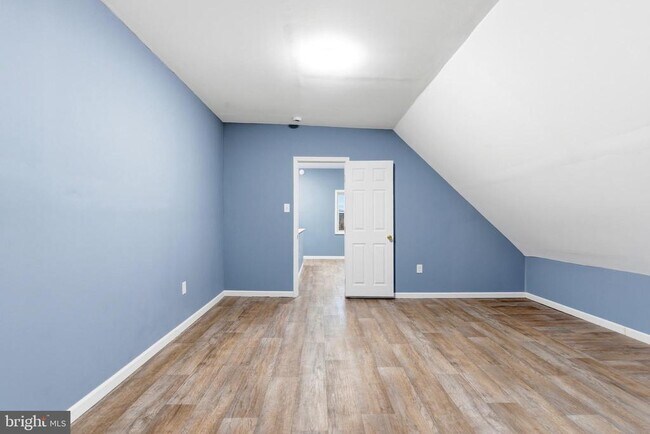 Building Photo - 111 Hanover Dr