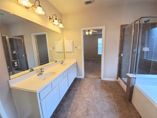 Building Photo - 25601 Thistle Valley Ct