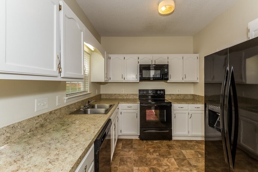 Building Photo - 7526 Fallow Ln