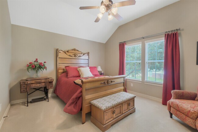 Building Photo - 2603 Little Lake Ct