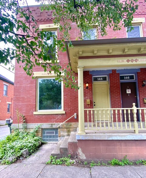 Building Photo - 148 W 6th Ave