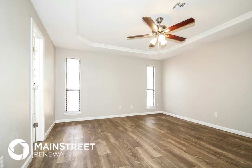 Building Photo - 9129 Apple Dr