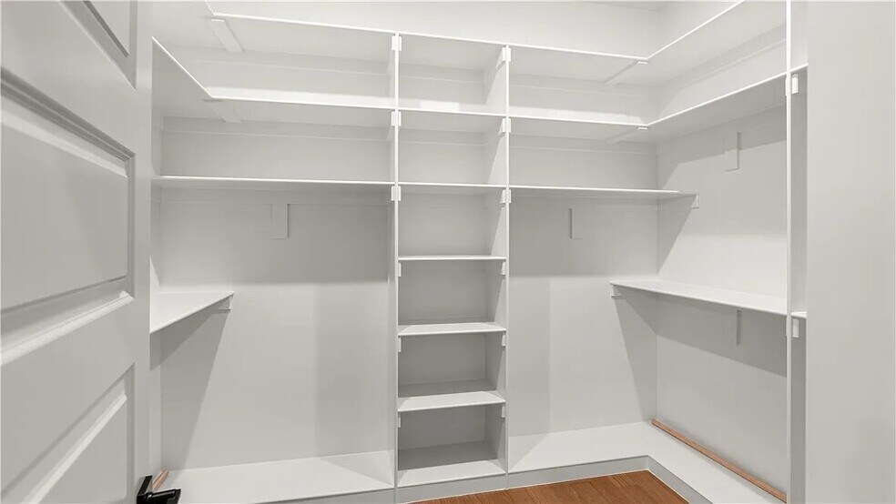 Building Photo - 5 Burnham Dr