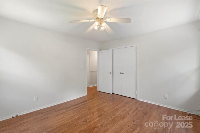 Building Photo - 3124 Edsel Pl