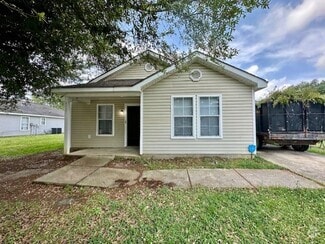 Building Photo - 5427 McClelland Dr