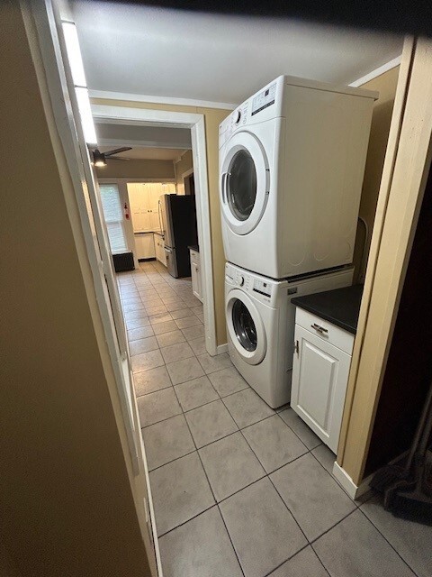 Laundry - 11 Pine St