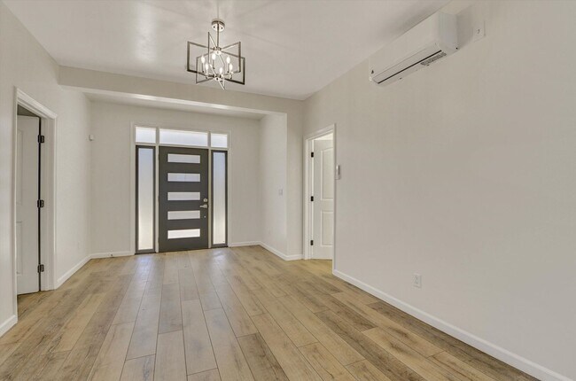 Building Photo - $3,549/mo – Brand-New 2 Bed / 2 Bath Private ADU – Agoura Hills | 800 Sq Ft