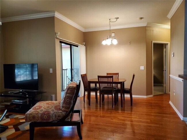 Building Photo - 2141 Portofino Pl