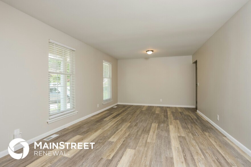 Building Photo - 12 Oakshire Ct