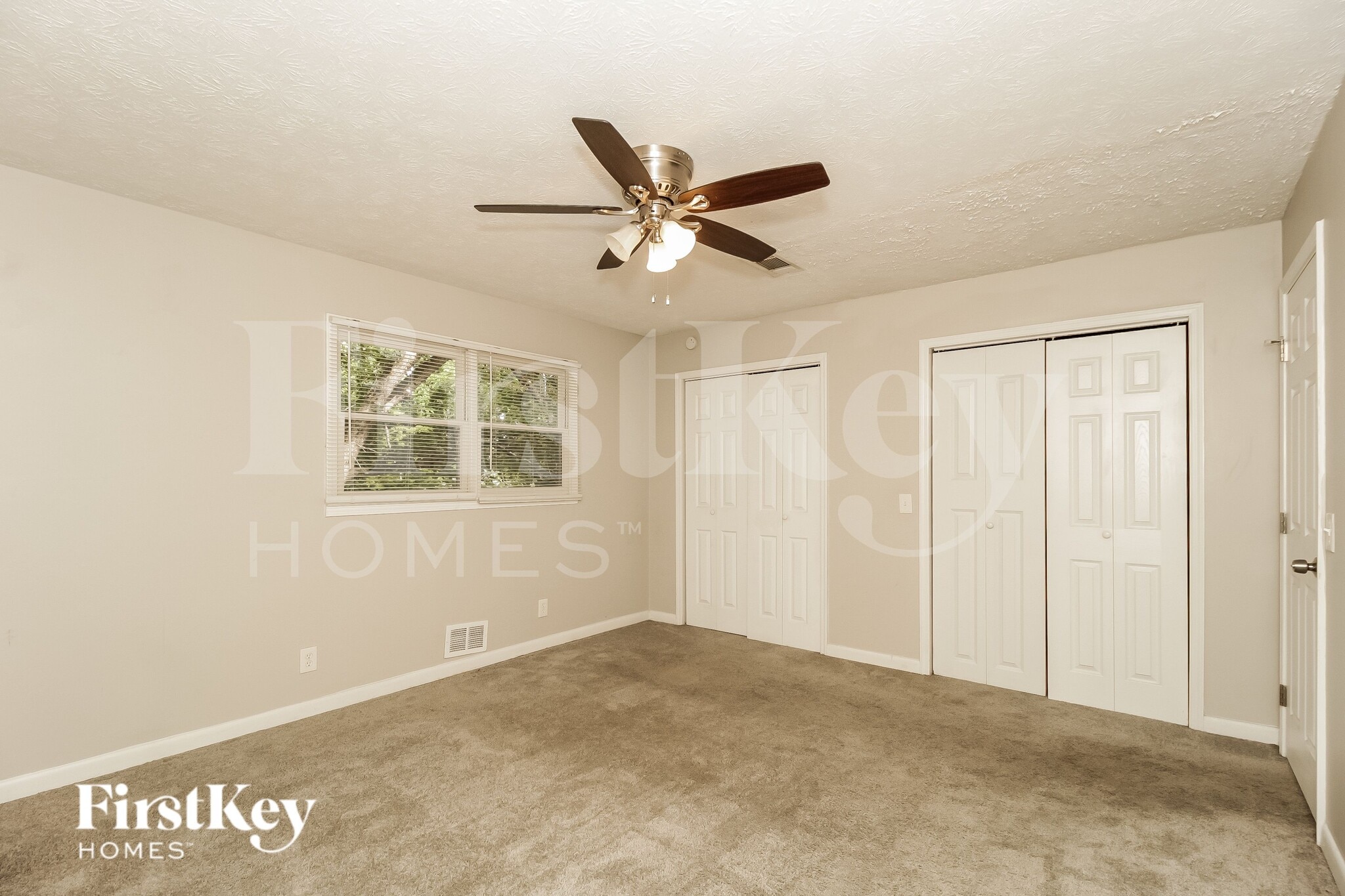 Building Photo - 6818 Tralee Dr
