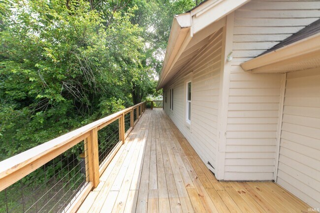 Building Photo - 1203 S Fess Ave