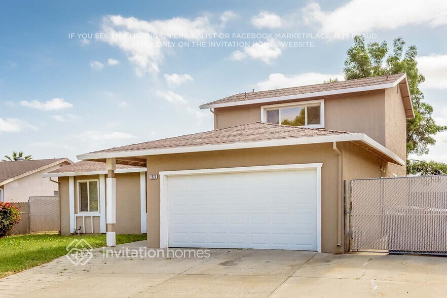 Building Photo - 2823 Seville Cir