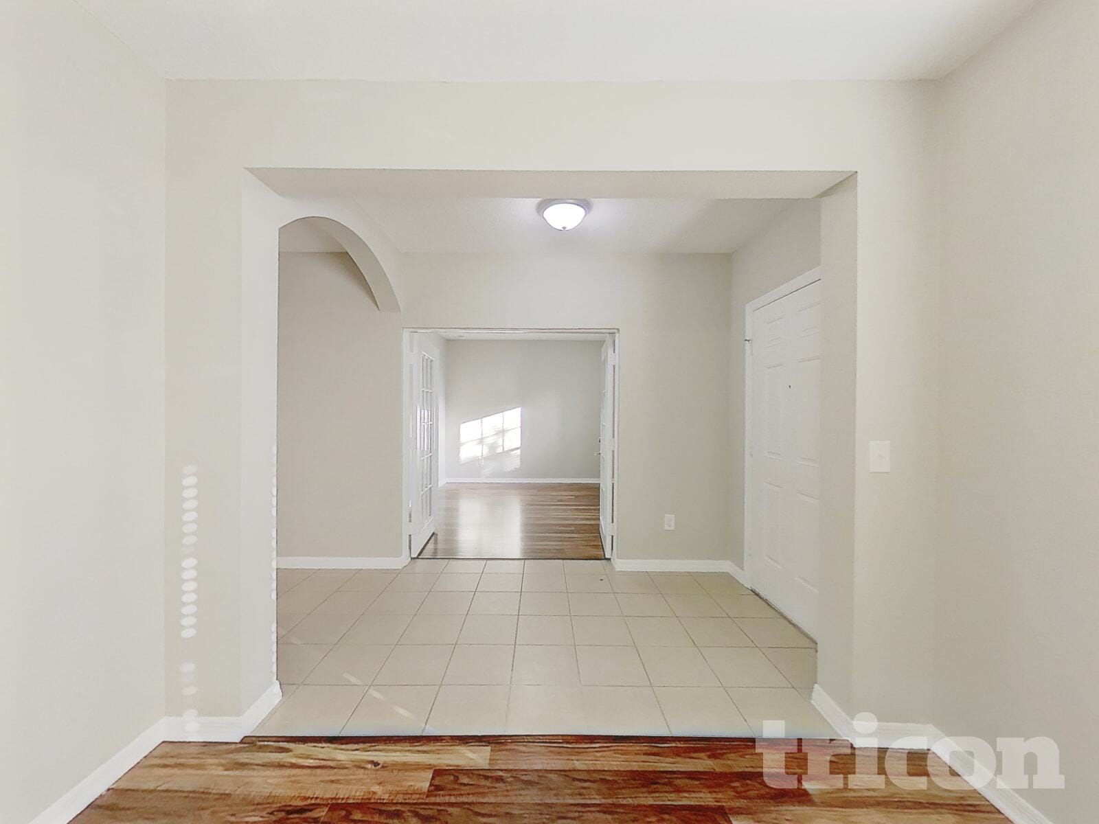 Building Photo - 492 Shirley Dr