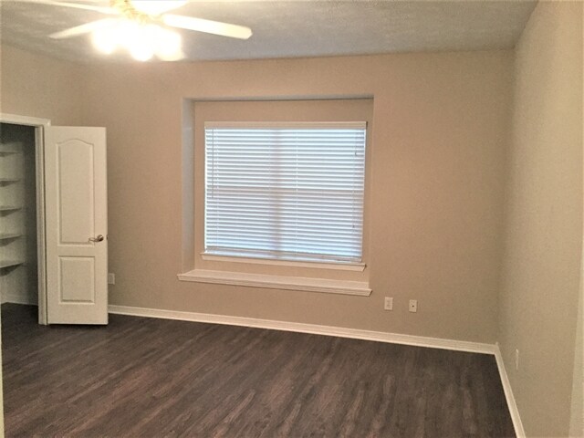 Building Photo - 2213 Perkins Crossing Dr