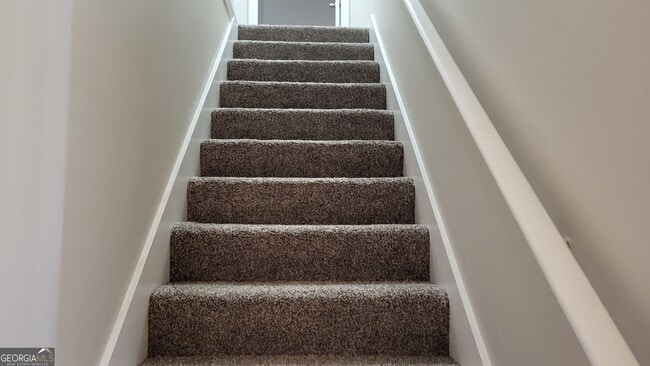 Building Photo - 209 E Wilson St