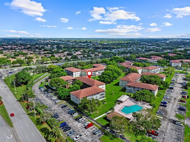 Building Photo - 151 SW 135th Terrace