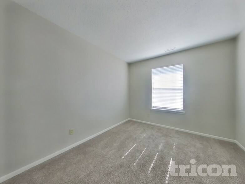 Building Photo - 5136 Dollar Ridge Ln