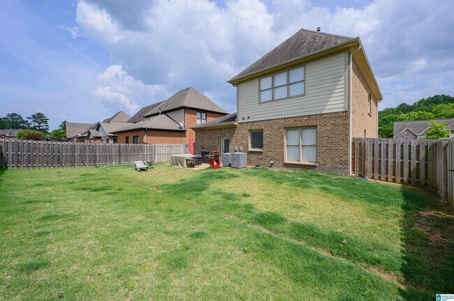 Building Photo - 5067 Skylar Way