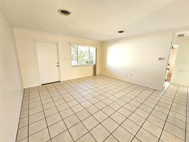 Building Photo - 122 Boundary Blvd