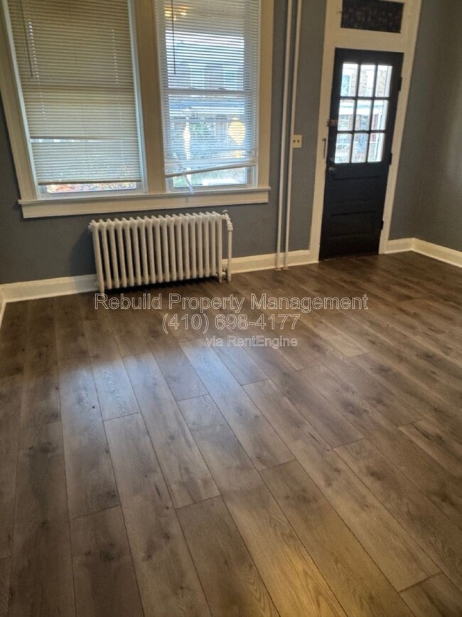 Building Photo - 3136 Chesterfield Ave