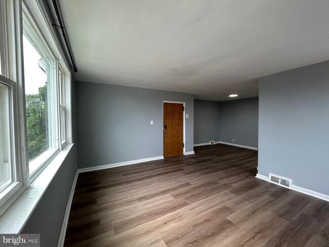 Building Photo - 8305-7 Michener Ave