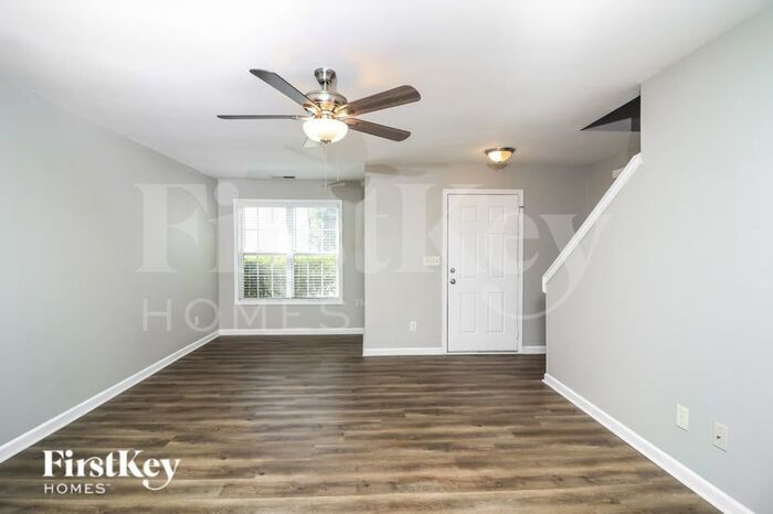 Building Photo - 166 Hiram Terrace