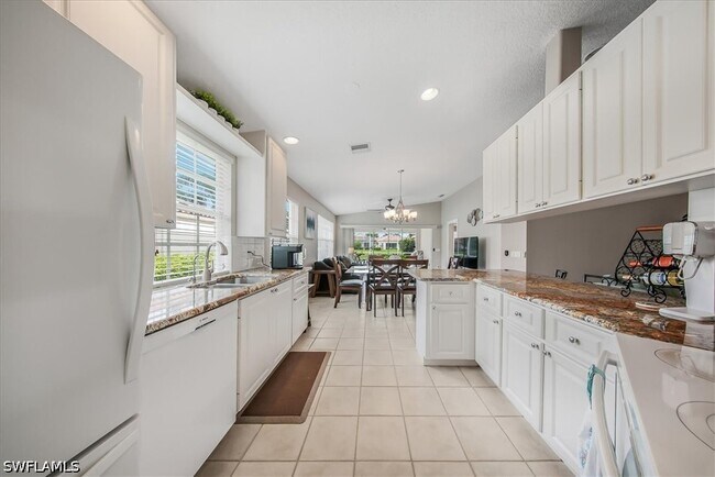 Building Photo - 4585 Pasadena Ct