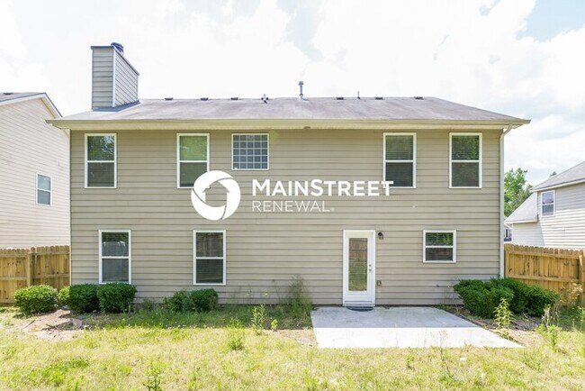 Building Photo - 4 Bedroom Pet-Friendly Home in Atlanta, GA with Main Street Renewal
