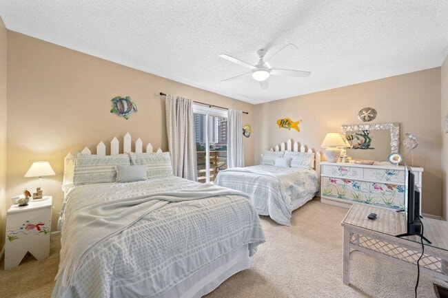 Building Photo - 344 E Beach Blvd