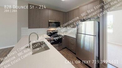 Building Photo - 828 Dounce St