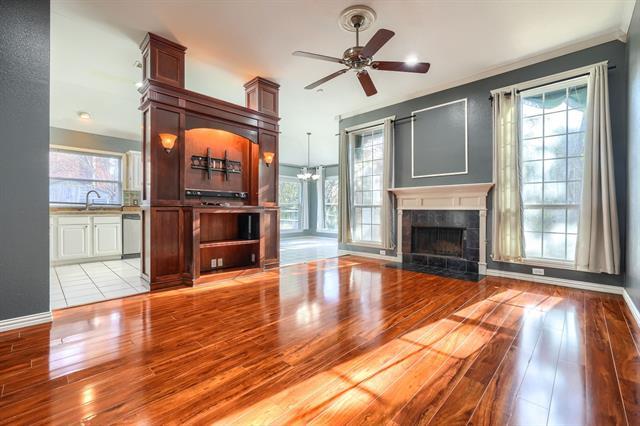 Building Photo - 1813 Newton Dr