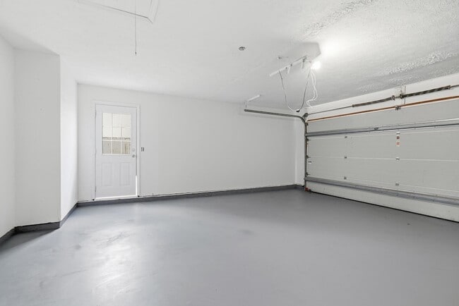 Building Photo - 1434 Santa Anita Dr