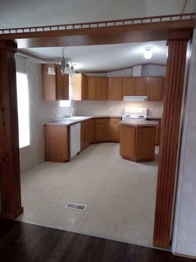 Building Photo - 125 Dv Byrd Ln