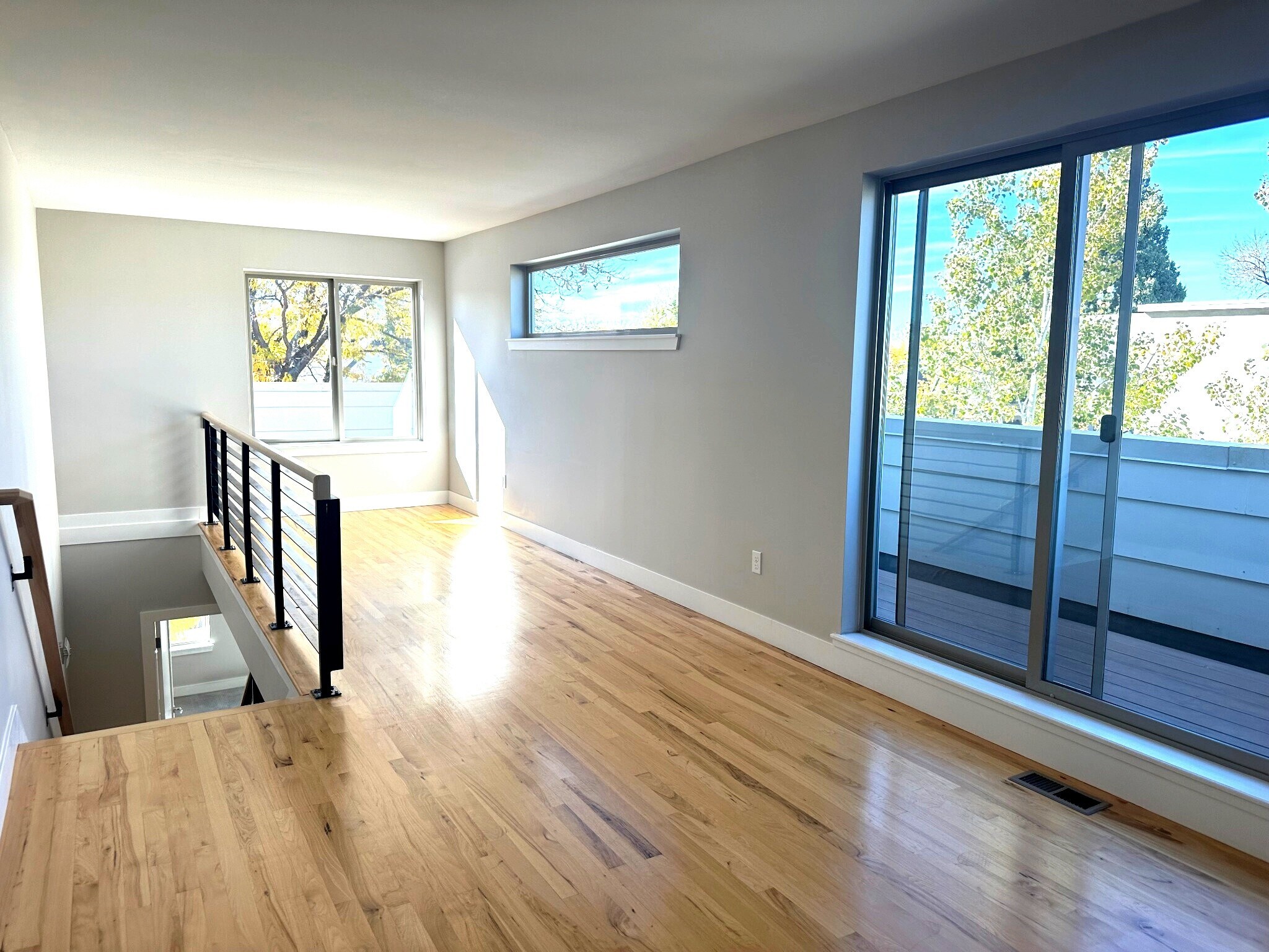 Building Photo - 3912 Utica St