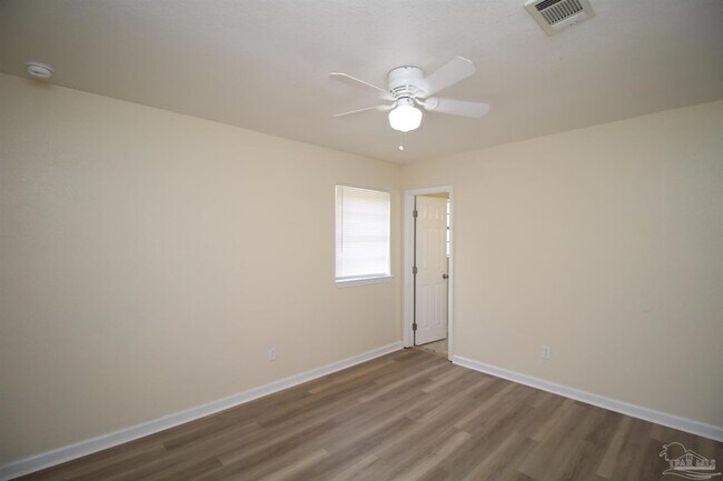 Building Photo - 7177 Schwab Dr