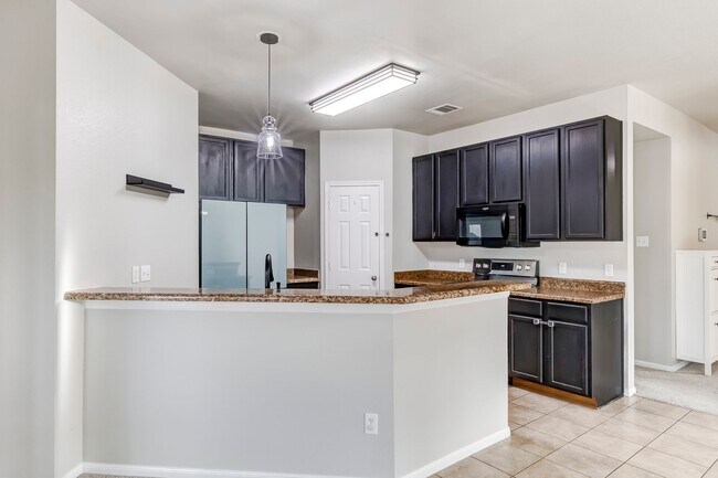 Building Photo - 6113 Bridgewood Dr