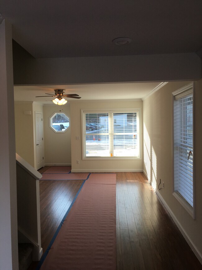 Building Photo - 11 Firehouse Rd