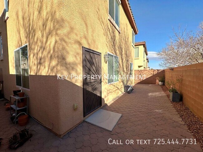 Building Photo - 4 BEDROOM HOME LOCATED IN CENTENNIAL HILLS