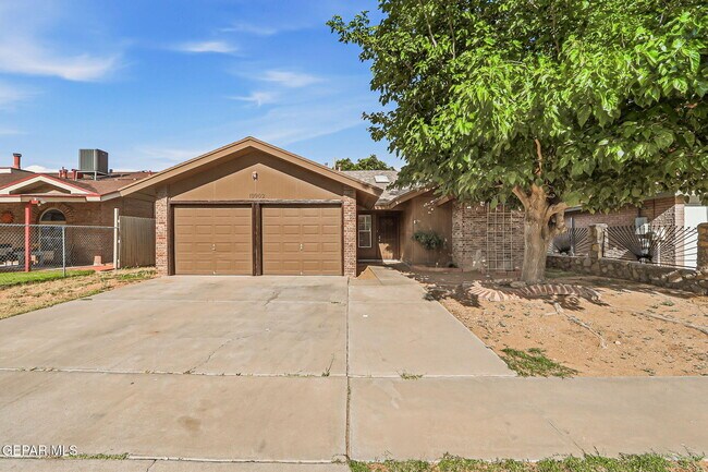 Building Photo - 10902 Yogi Berra Cir