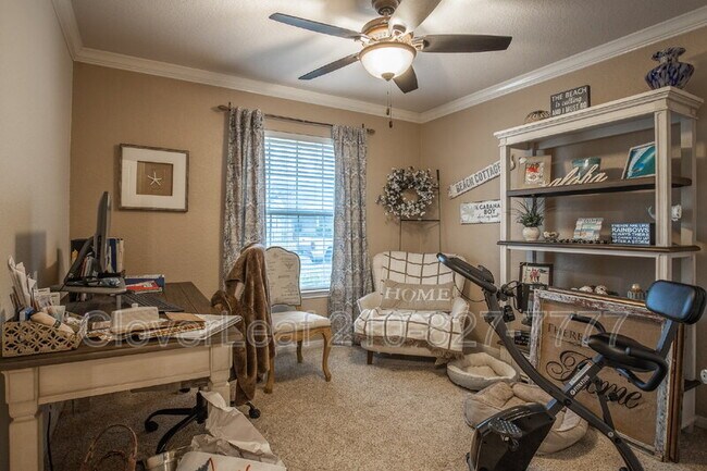 Building Photo - 1409 Azalea Ln