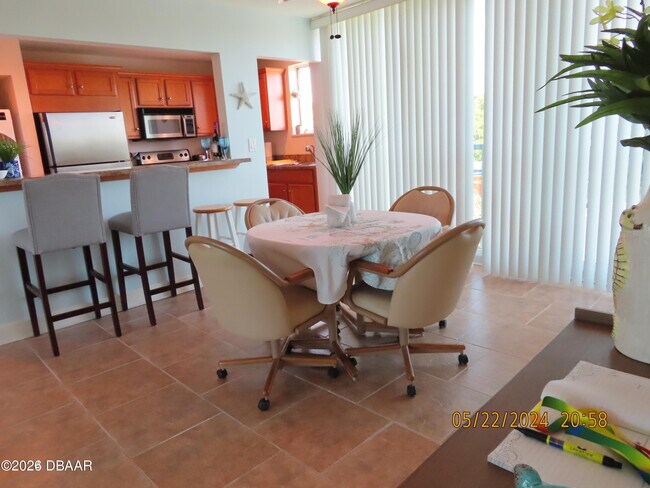 Building Photo - 5500 Ocean Shore Blvd