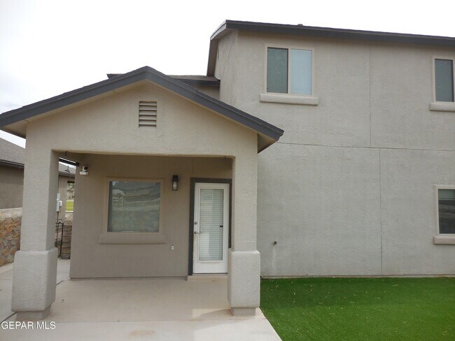 Building Photo - 12125 Mesquite River Dr
