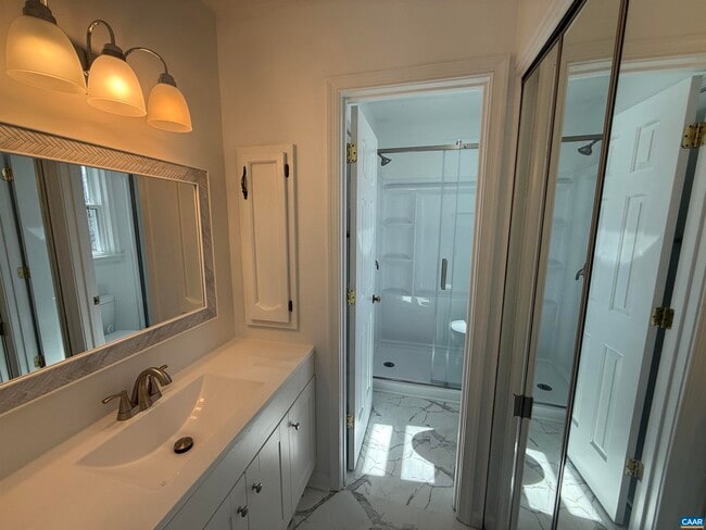 Building Photo - 1664 Redington Ln