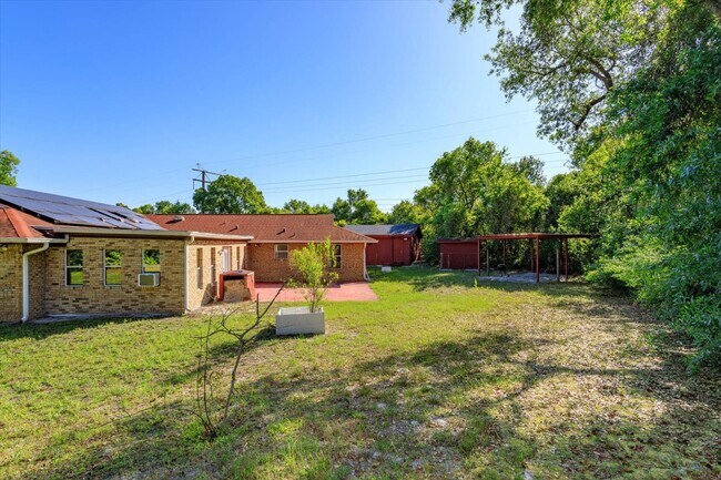 Building Photo - Spacious 4-Bedroom, 3-Bath Rental in Quiet DeBary Cul-de-Sac